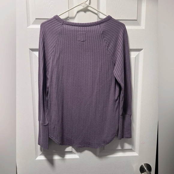 Chaser Waffle Knit Purple Long Sleeve Top Size Medium - Picture 5 of 5